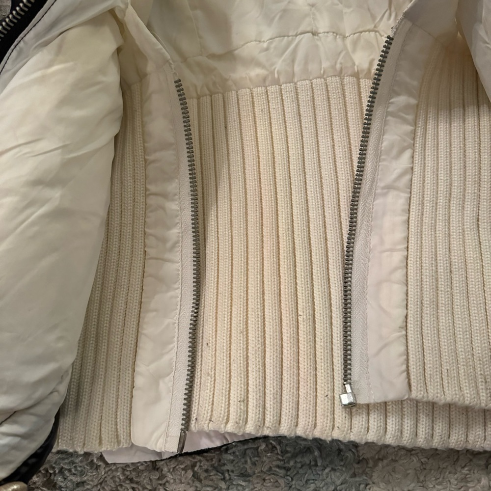 Blanc Noir Puffer Jacket - Picture 10 of 15